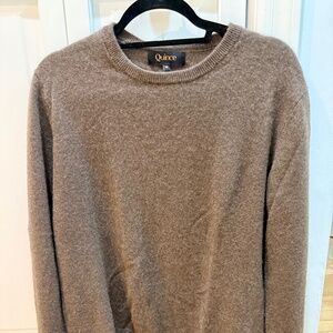 Quince 100% mongolian cashmere crewneck sweater in brown, Medium